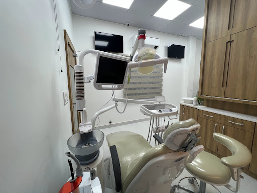 DR. KAUR’S TRUE PEARLS DENTAL CARE - Dr Gurinder Kaur- Dentist in Ranchi