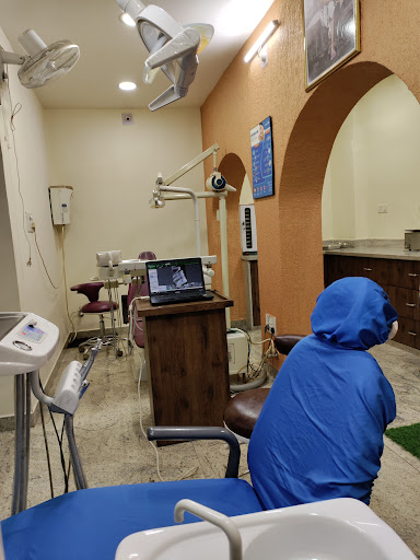 Nilamani Dental Clinic