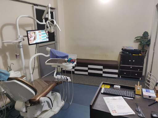 32 Pearls Multispeciality Dental Clinic And Implant Centre by Dr Mayank Jha MDS