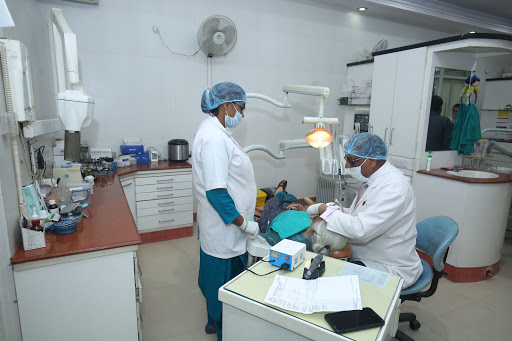 Shri Balaji Dental Clinic -Dentist in Rohtak