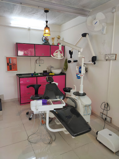 Pinkcity Dental Care & Implant Centre ,Best dental clinic in sikar, Orthodontist, Fixed teeth in24 hour, Root canal treatment