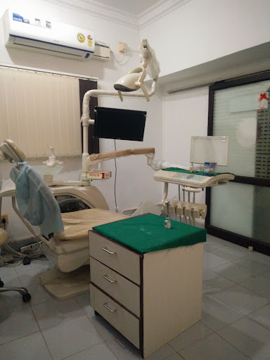 TAJ DENTAL CARE- Best Dental Clinic in Trichy - Root Canals, Aligners, Implants, Crowns and Veneers