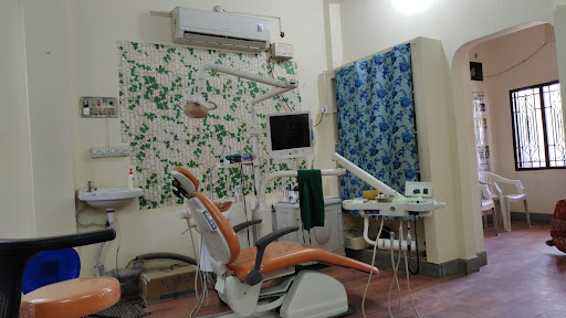 Vinayaka Dental - Best Dental Clinic in Hanamkonda, Warangal - Root Canals, Aligners, Implants, Crowns, Braces and Trauma