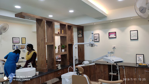 TOOTH PLACE Dental Clinic, pukadiyil lane,near vara art gallery,near municipal park,shastri road,kottayam