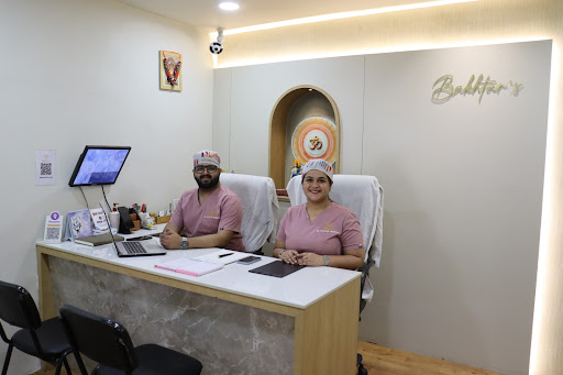 Bakhtar's Dentique Multi-speciality Dental Clinic & Implant Center