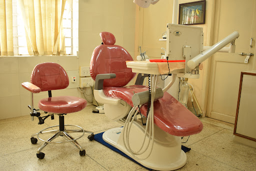 Smiline Dental Clinic- Dr Ankita Goenka | Best Dental Clinic Cuttack|Root Canal Implant|Tobacco De-addition Centre in Cuttack