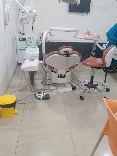 APOLLO DENTAL CLINIC HOSUR,Best Dental clinic for Implants,Aligners,Invisalign provider, Root canal treatment,Tooth Pain.