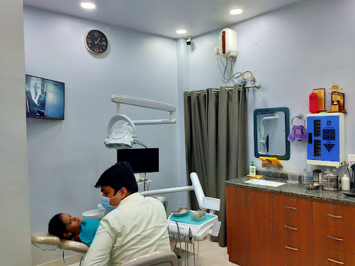 Life Line Dental & Implant Centre | Dr. Shakeb Khan Afridi | Dr. Rafat Sultana