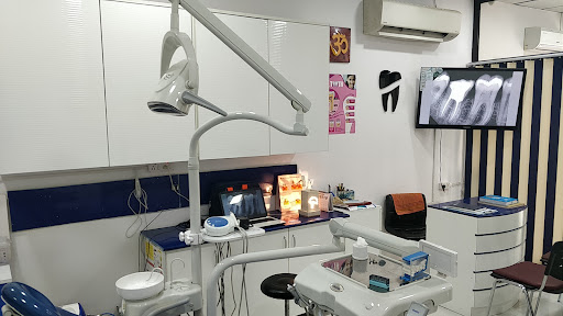 Kapoor Dental Clinic (ROHTAK)