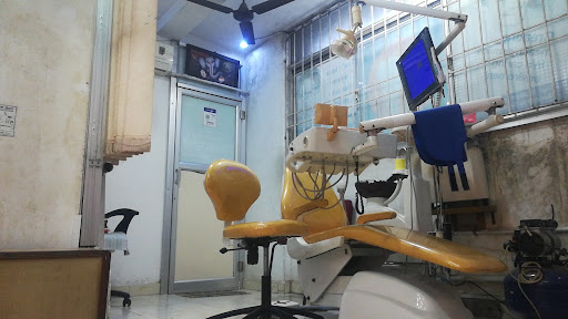 Dr Saravanan's RUDHRA DENTAL CARE(since 2009)