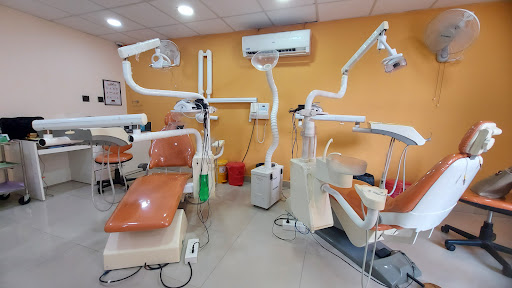 Clove Dental Clinic - Himayathnagar, Hyderabad