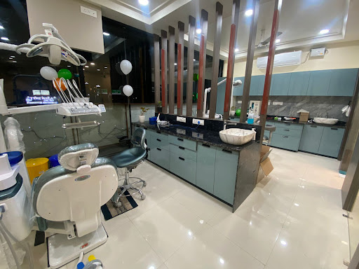 Dr Reddy's Root Care Dental Clinic- Ex AIIMS specialist/ Best dental clinic in Raipur /RCT, Aligners, Implant specialist