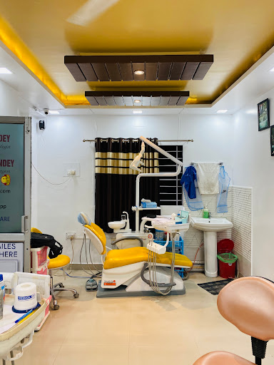 Advance Dental Clinic