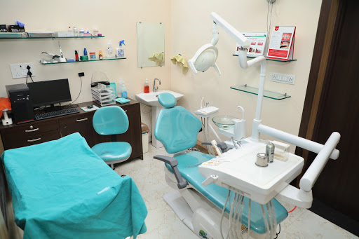 JODHPUR POLIKLINIK | DENTAL IMPLANT CENTER | BEST DENTAL CLINIC IN JODHPUR | SMILE DESIGN CLINIC