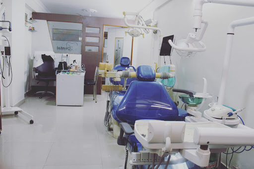 Dr pushpraj Kesharwani (MDS)JK Dental Clinic