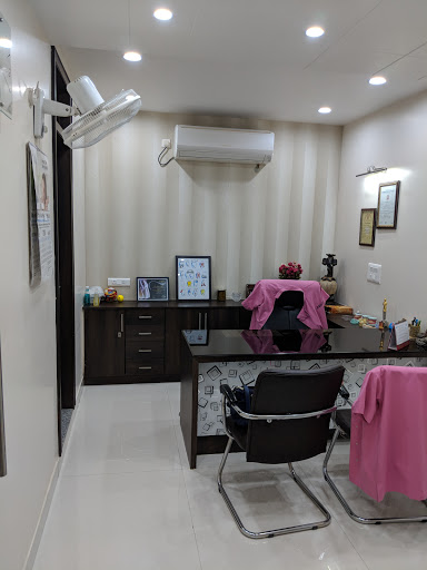City Smiles Dental Clinic – Best Dentist in Gwalior | Best dental surgeon in Gwalior | Braces specialist in Gwalior