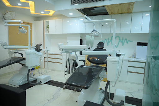 Pearl Dental Planet | Cavities- Root Canal- Implant- Braces Teeth Specialist | Best Dentist & Dental clinic In Gwalior