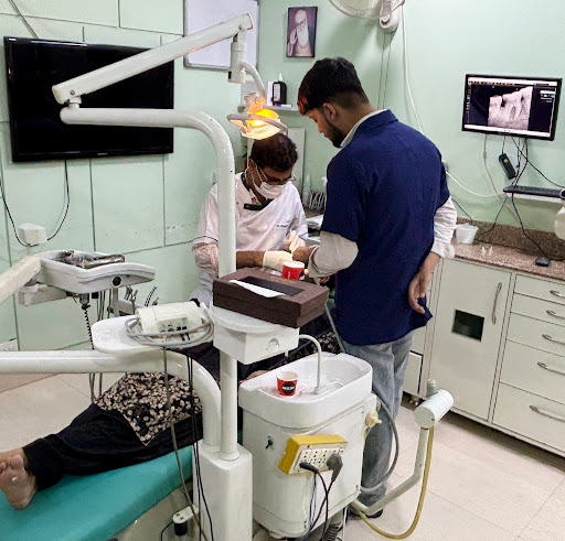 Dr Gupta's Dental Hub Dr Gupta's Dental Hub