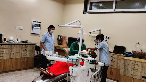ARHAM WHITE SMILE
