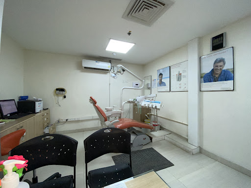 Apollo Dental Clinic, Ariyamangalam | Best Dental Clinic in Tiruchirappalli | Root Canals, Aligners, Implants, Crowns