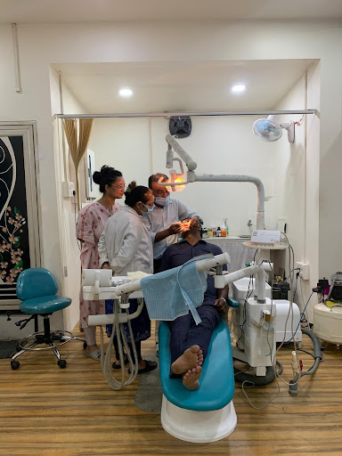Midline Dental Care - Dental clinic in Guwahati