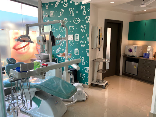 FAMILY DENTAL CLINIC