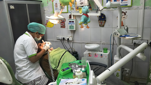 St. MOTHER TERESA DENTAL & COSMETIC CLINIC