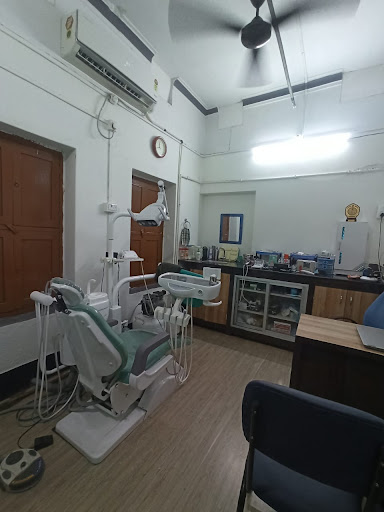Dr Pritam Kumar, Dey's Dental Care