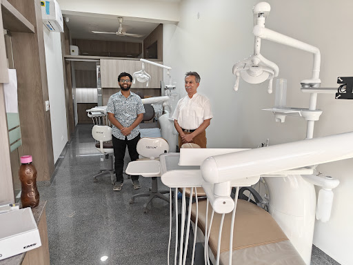 Gupta Dental Clinic and Perio Surgery Hospital