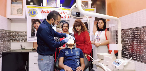Advanced Dental Lounge - Best Dentist in Prayagraj