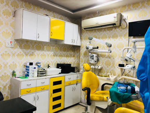Advance dental hospital & research Centre