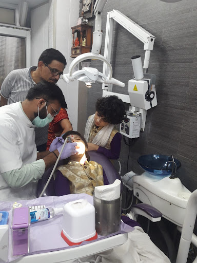 Dental Valley | Dr Ayush Shrotriya MDS - Dental clinic in Mathura | Dentist in Mathura | Root Canal Specialist | Implant