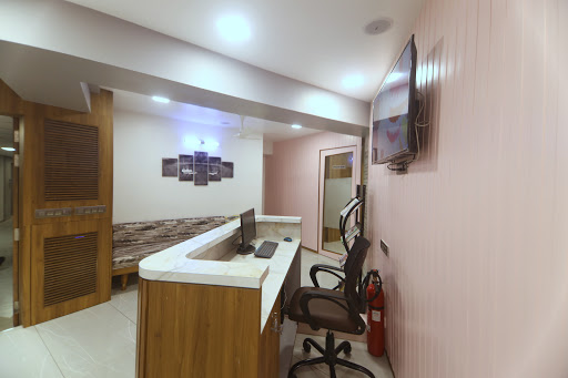 Ahmedabad Dental અમદાવાદ ડેન્ટલ