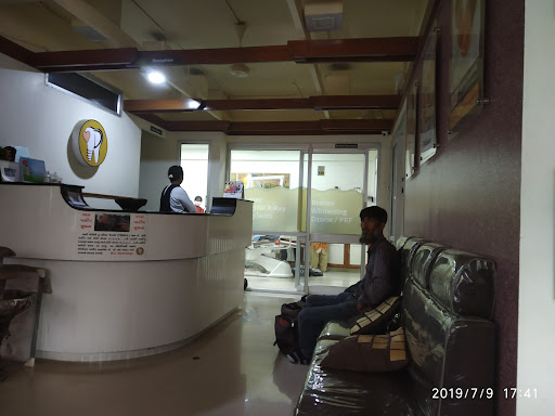 Dantalaya Cosmetic Dental Clinic & Implant Centre, Vadodara