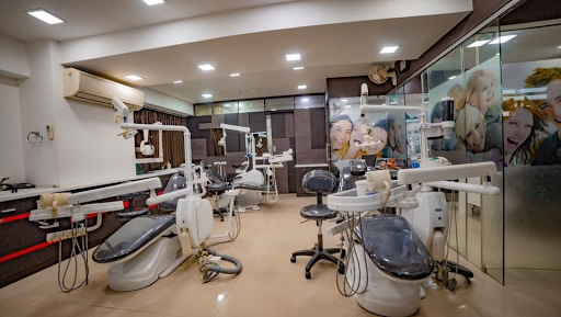 Global Dental Clinic CG road