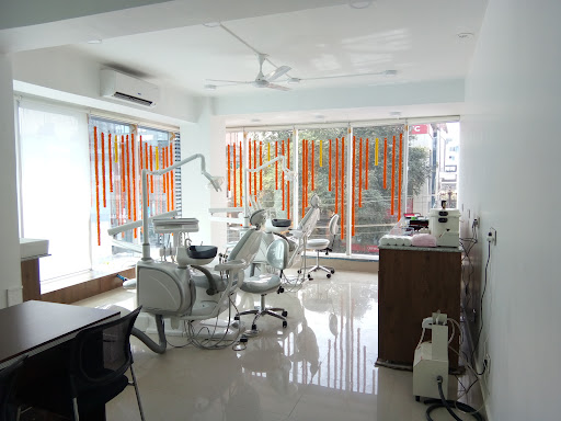 DENTICA DENTAL CLINIC AND IMPLANT CENTRE