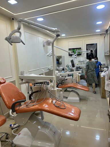 DentoShine Dental Clinic .Aesthetic and orthodontic clinic .