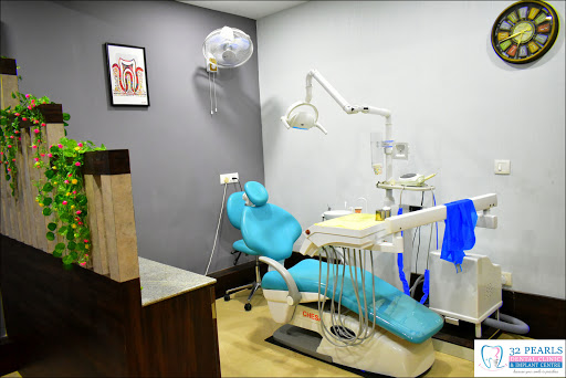 32 Pearls Dental Clinic | Cosmetic, Laser & Microscope Dentistry | Full-Mouth Implants | Invisalign® Certified