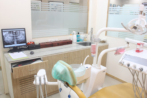 Clove Dental Aligners, Implants & Braces Clinic - Sector 31, Gurgaon