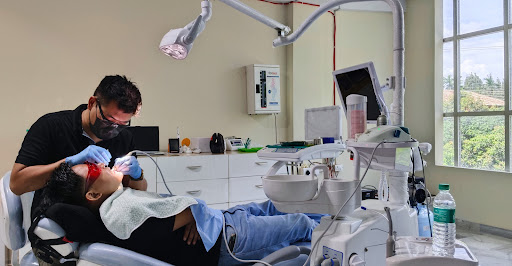 M/S Wonderdent Dental Clinic