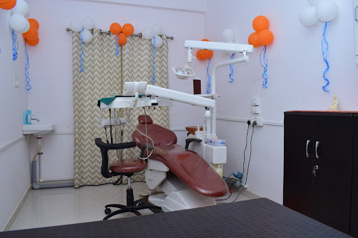 AKSHAR DENTAL CARE AND IMPLANT CENTRE