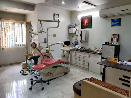 Om dental clinic & implant center