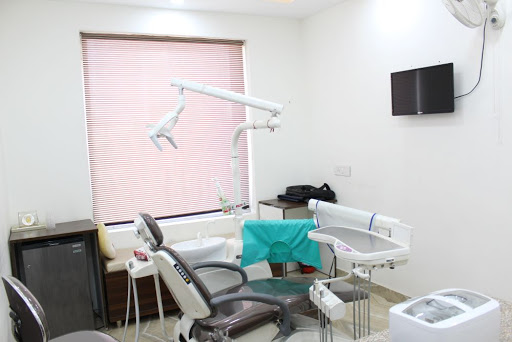 Denta Care - Best Dental Clinic in Ambala/kids Dentist/braces and Aligners/Dental Implant Specialist in Ambala