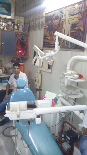 Dr Sabhlok's Dental Clinic - Best Dentist in Solan | Dental Clinic | Orthodontist | Best Root Canal (RCT) in Solan