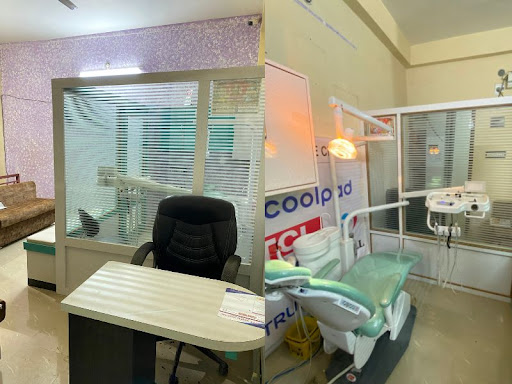 Dr. Abhijeet Pareek: BDS, Membership of Indian dental association certified dental hospital City Dental Hospital