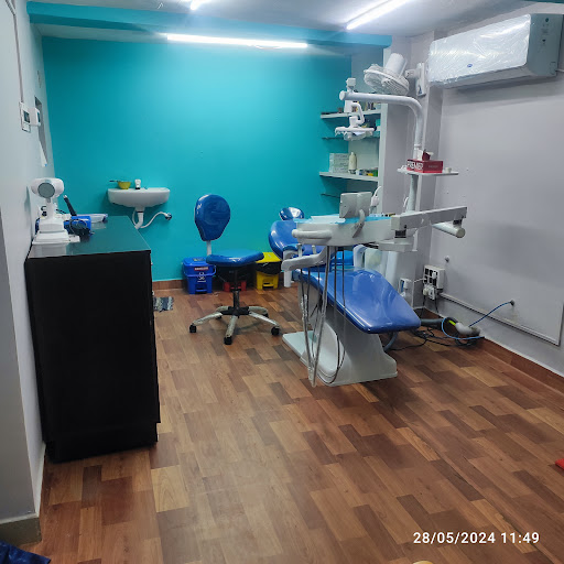 Dr Naveen Dental Clinic