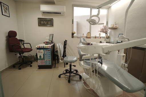Aayushcare Dental Specialty Clinic