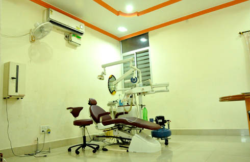 Hi-Tech Dental Clinic (Dr. Gaurav pratap Singh)