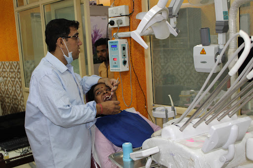 Ashish Multispeciality Dental Clinic