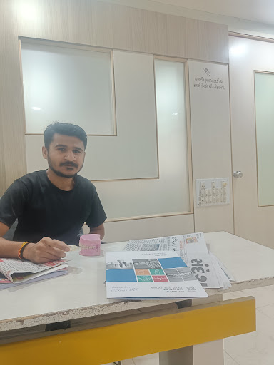 USDADIA DENTAL CLINIC, DR AMITKUMAR PATEL (USDADIA)